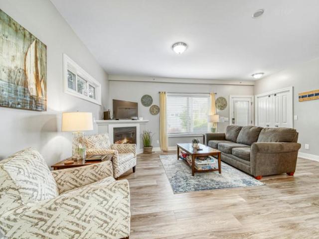 2 bedroom, Douglas Douglas 49406 104842953