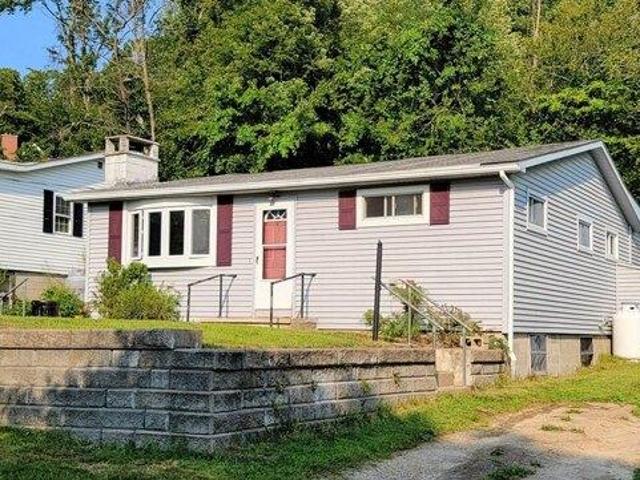 2 bedroom, Douglas MA 01516 105331306