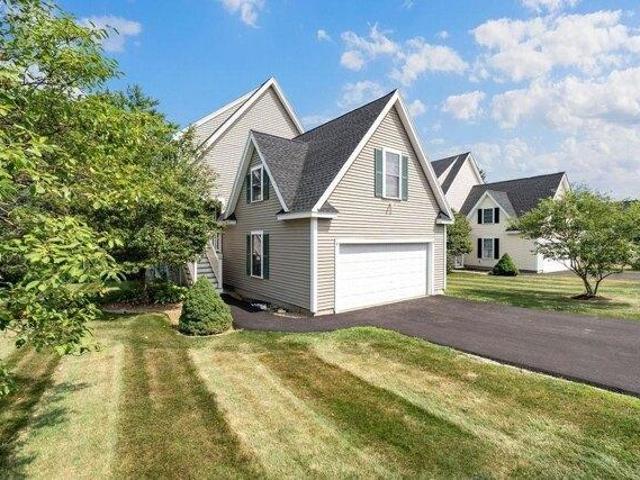 2 bedroom, Dover NH 03820 105386950