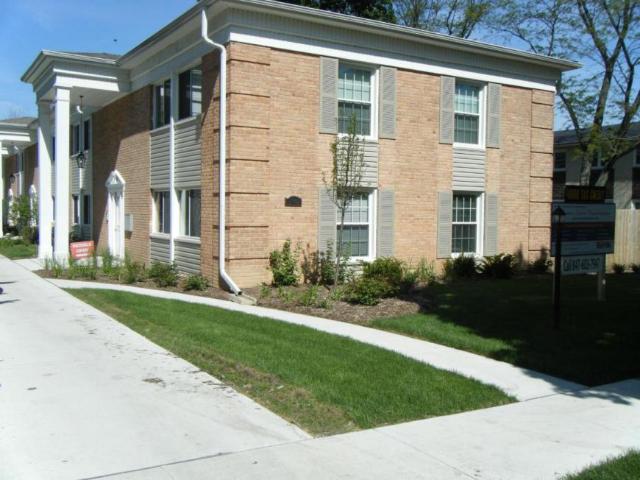 2 bedroom, Dowers Grove IL 60515 LS105390144