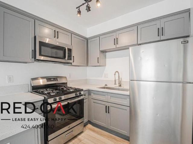 2 bedroom, Downey CA 90241 102333340