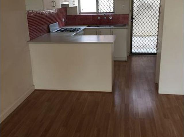 2 BEDROOM DOWNSTAIRS UNIT 1/ 16 JERSEY AVE KILBURN