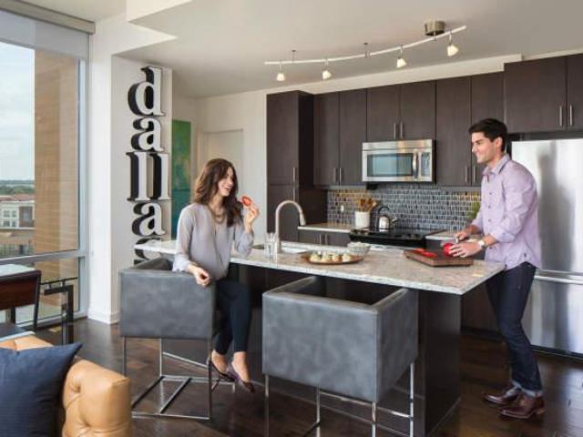 2 bedroom, Dallas TX 75204 105243133
