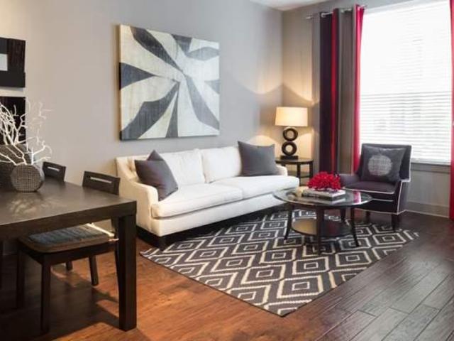 2 bedroom, Dallas TX 75204 105245001