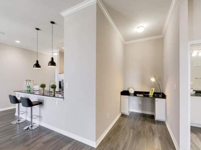 2 bedroom, Dallas TX 75204 105851145
