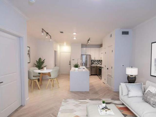 2 bedroom, Dallas TX 75204 105851949