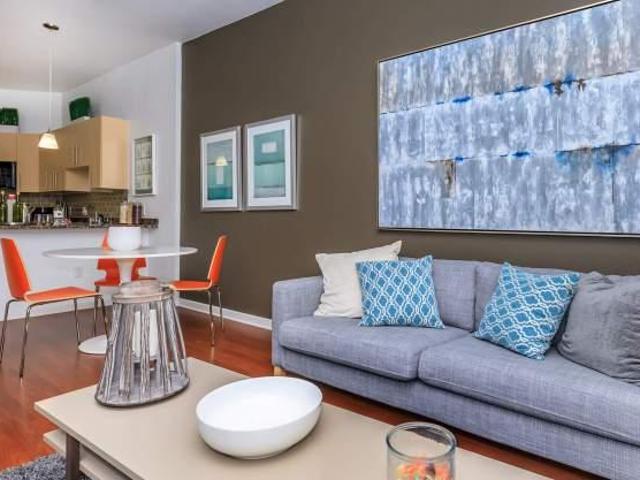 2 bedroom, Dallas TX 75204 105854978