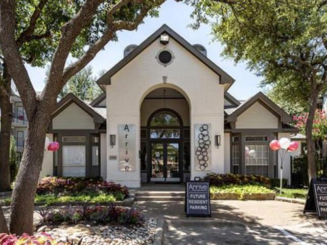 2 bedroom, Dallas TX 75206 105243351