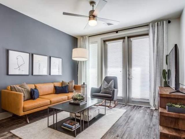 2 bedroom, Dallas TX 75208 105247241
