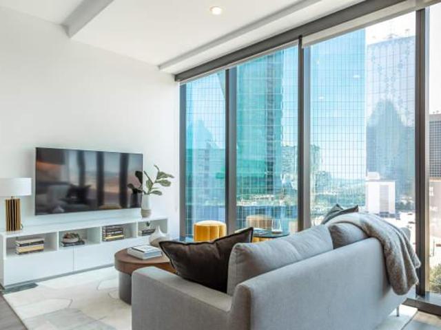 2 bedroom, Dallas TX 75202 105850641