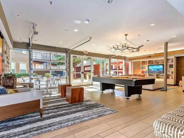 2 bedroom, Dallas TX 75203 105855986