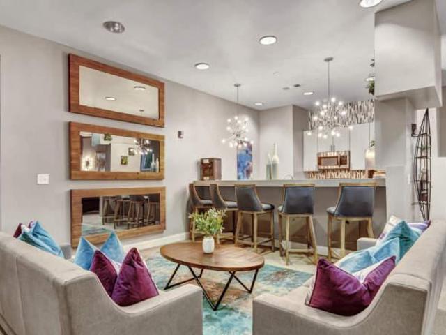 2 bedroom, Dallas TX 75218 105246142