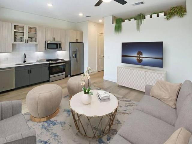 2 bedroom, Dallas TX 75219 105000075