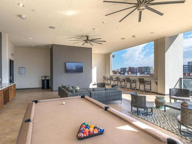 2 bedroom, Dallas TX 75219 105773167