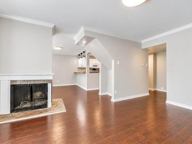 2 bedroom, Dallas TX 75219 105776689
