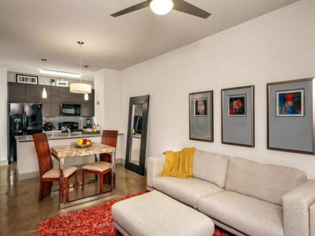 2 bedroom, Dallas TX 75219 105851786