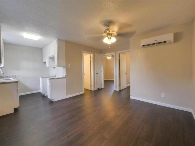 2 bedroom, Dallas TX 75210 LS92857938
