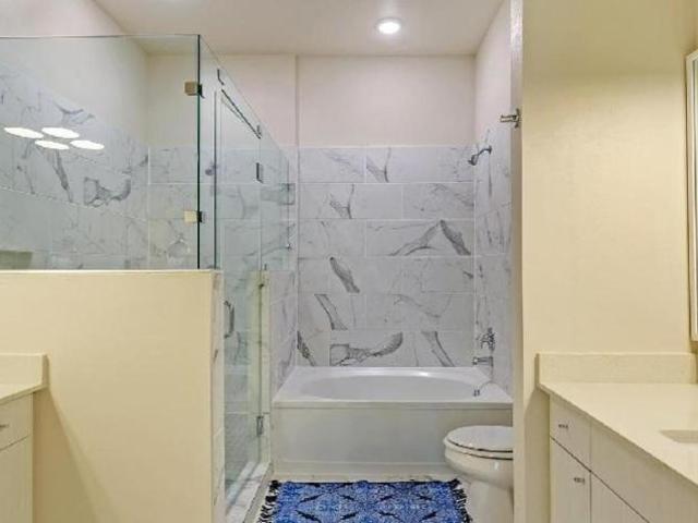 2 bedroom, Dallas TX 75225 104997413