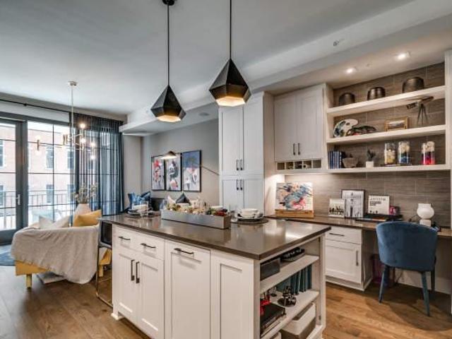 2 bedroom, Dallas TX 75226 105854714