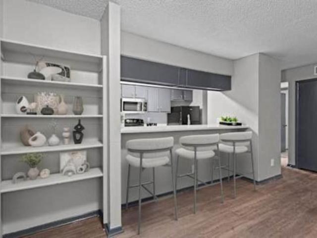 2 bedroom, Dallas TX 75227 106028514