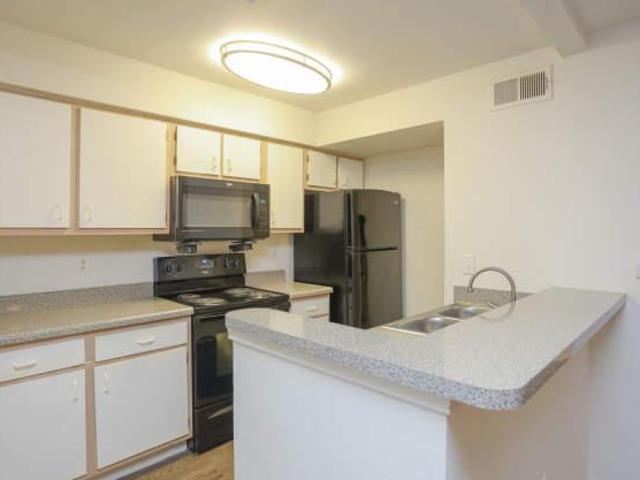2 bedroom, Dallas TX 75236 105855941
