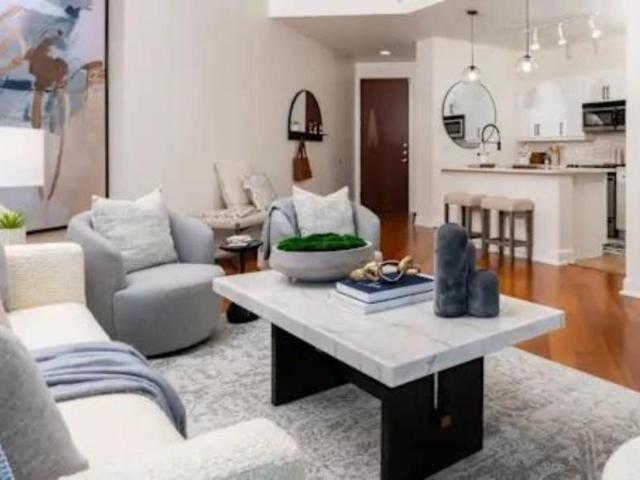 2 bedroom, Dallas TX 75231 LS105370289