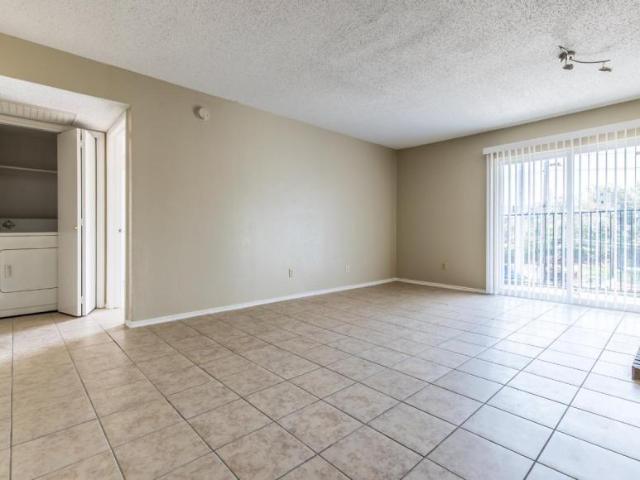 2 bedroom, Dallas TX 75231 LS105482332