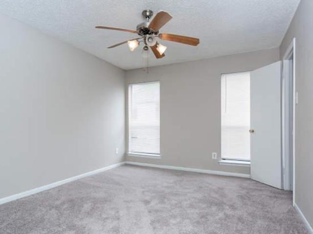 2 bedroom, Dallas TX 75243 105246729