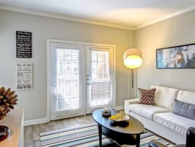2 bedroom, Dallas TX 75243 105246983
