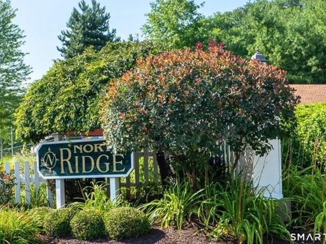 2 bedroom, Danbury CT 06811 104758236