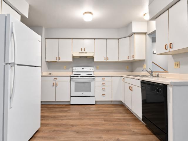 2 bedroom, Dane WI 53529 105214297