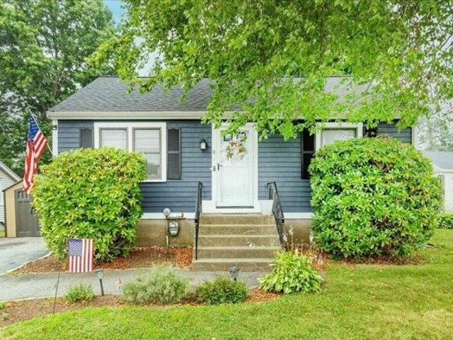 2 bedroom, Danvers MA 01923 105367892