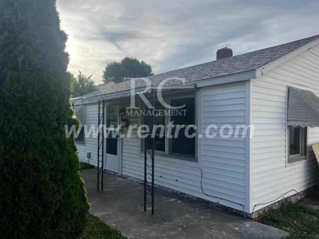 2 bedroom, Danville IL 61832 LS103007473