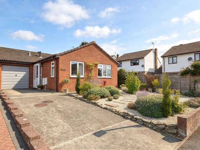 2 Bedroom Detached Bungalow