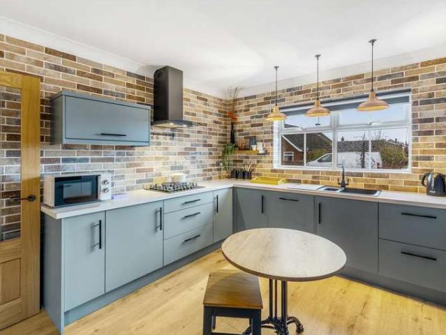 2 Bedroom Detached Bungalow