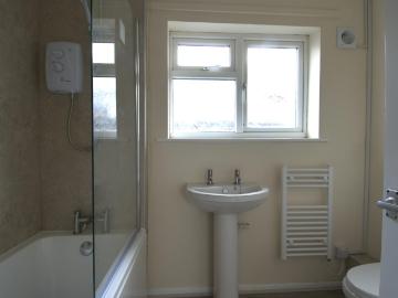 2 Bedroom Detached Bungalow
