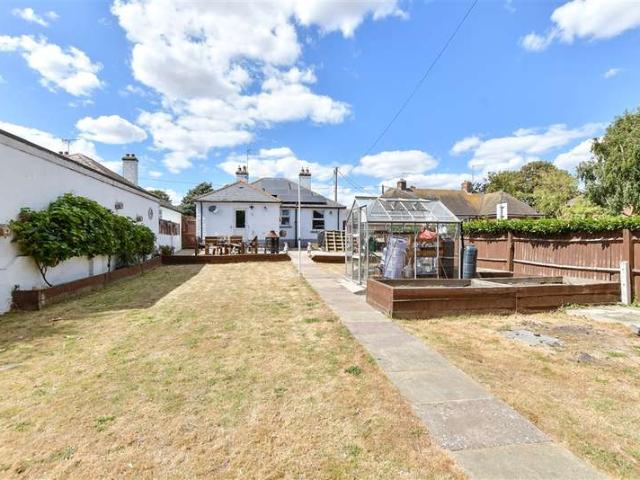 2 Bedroom Detached Bungalow