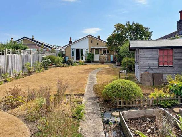 2 Bedroom Detached Bungalow