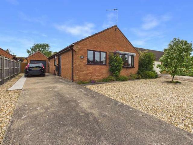 2 Bedroom Detached Bungalow