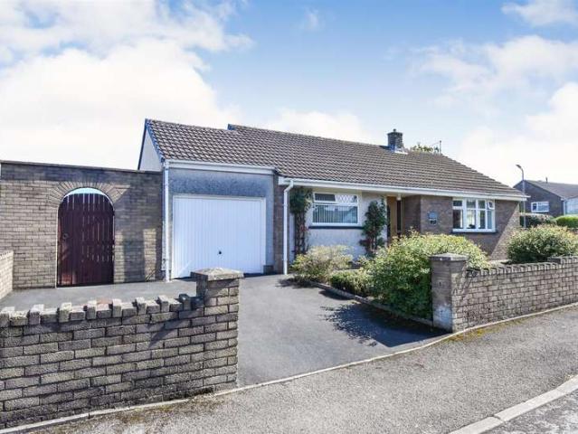 2 Bedroom Detached Bungalow