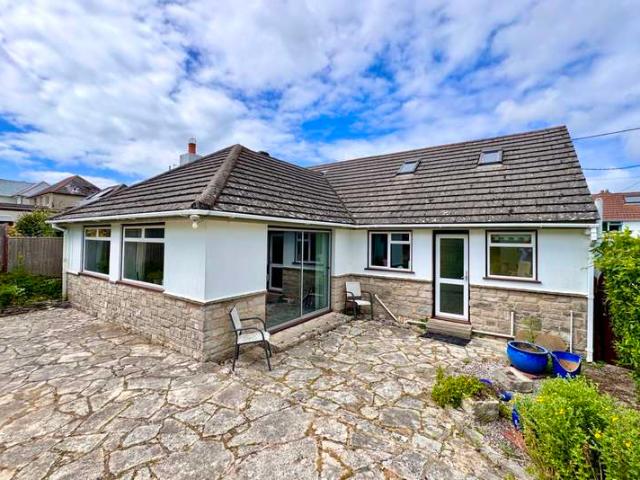 2 Bedroom Detached Bungalow