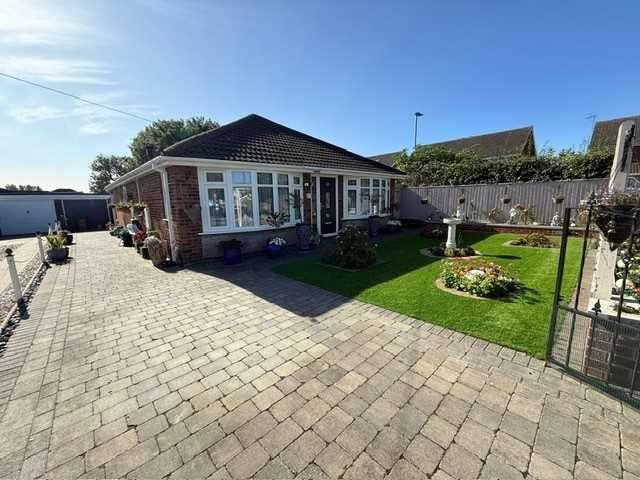 2 Bedroom Detached Bungalow