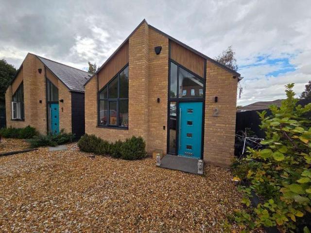 2 Bedroom Detached Bungalow