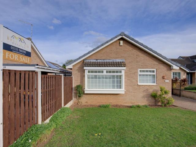 2 bedroom detached bungalow for sale