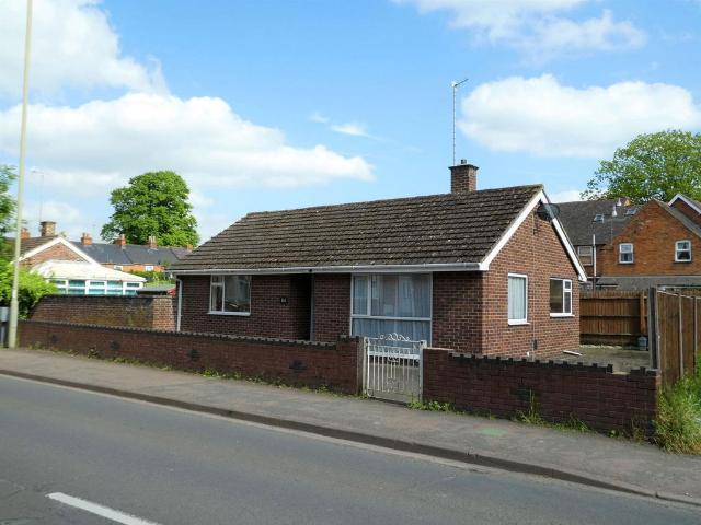 2 bedroom detached bungalow for sale