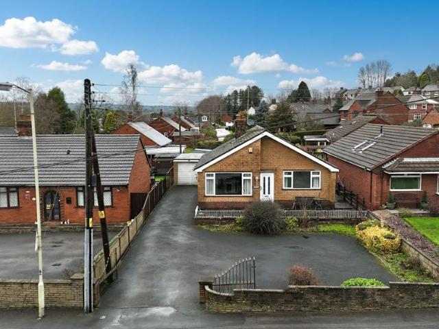 2 bedroom detached bungalow for sale