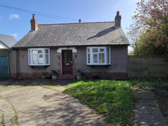 2 bedroom detached bungalow for sale