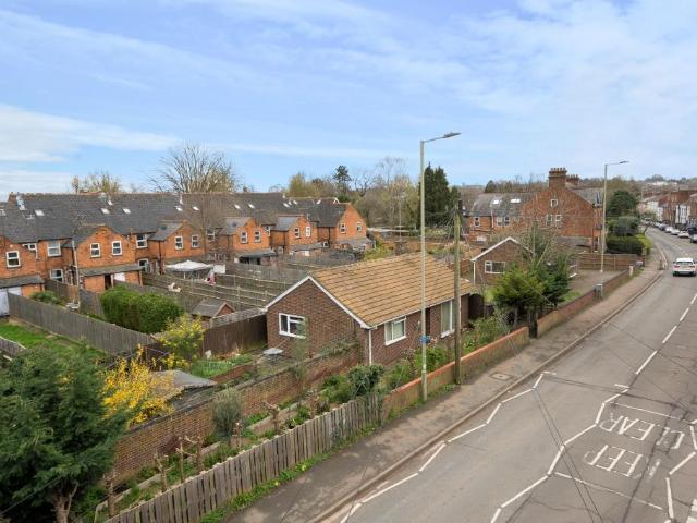 2 bedroom bungalow for sale