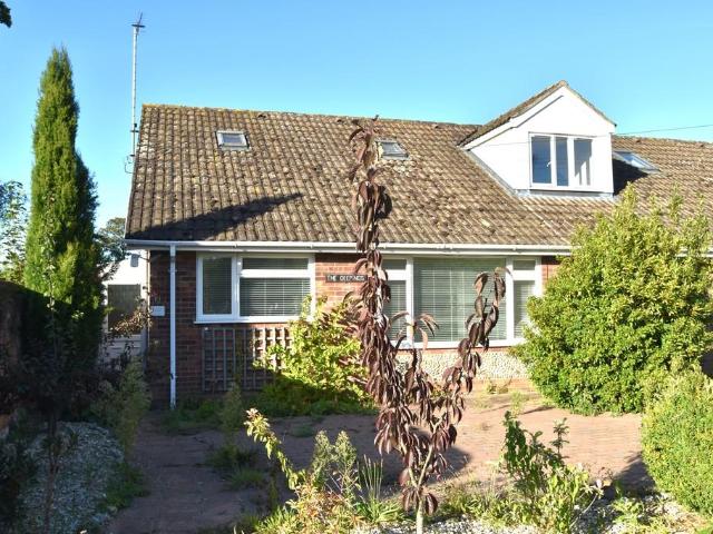 2 bedroom semi detached house for sale