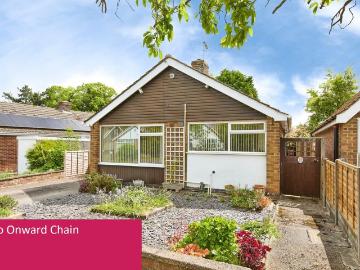 2 bedroom detached bungalow for sale